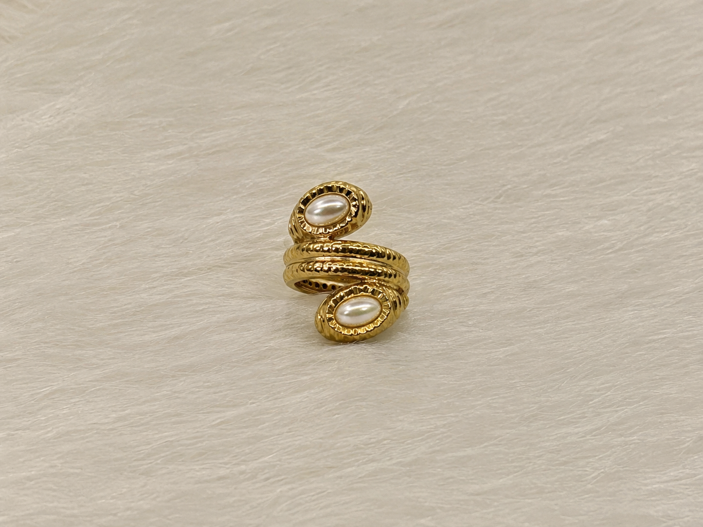 Perla Serpentine